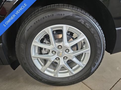 Used 2023 Chevrolet Equinox LT AWD/4WD image 32