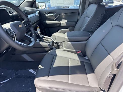 New 2025 Chevrolet Colorado LT w/ LT Convenience Package image 13