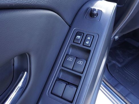 New 2026 Nissan Frontier SV image 16