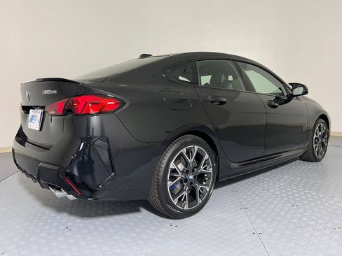 Used 2025 BMW M235i xDrive w/ Premium Package image 9