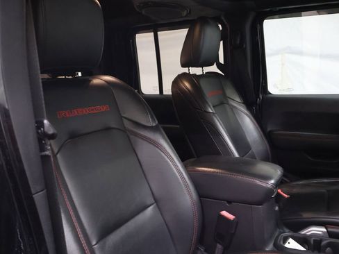 Used 2020 Jeep Gladiator Rubicon AWD/4WD image 10
