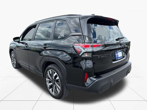 Used 2026 Subaru Forester Touring AWD/4WD image 4