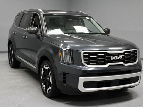 Used 2024 Kia Telluride S w/ S Sunroof Package AWD/4WD image 1