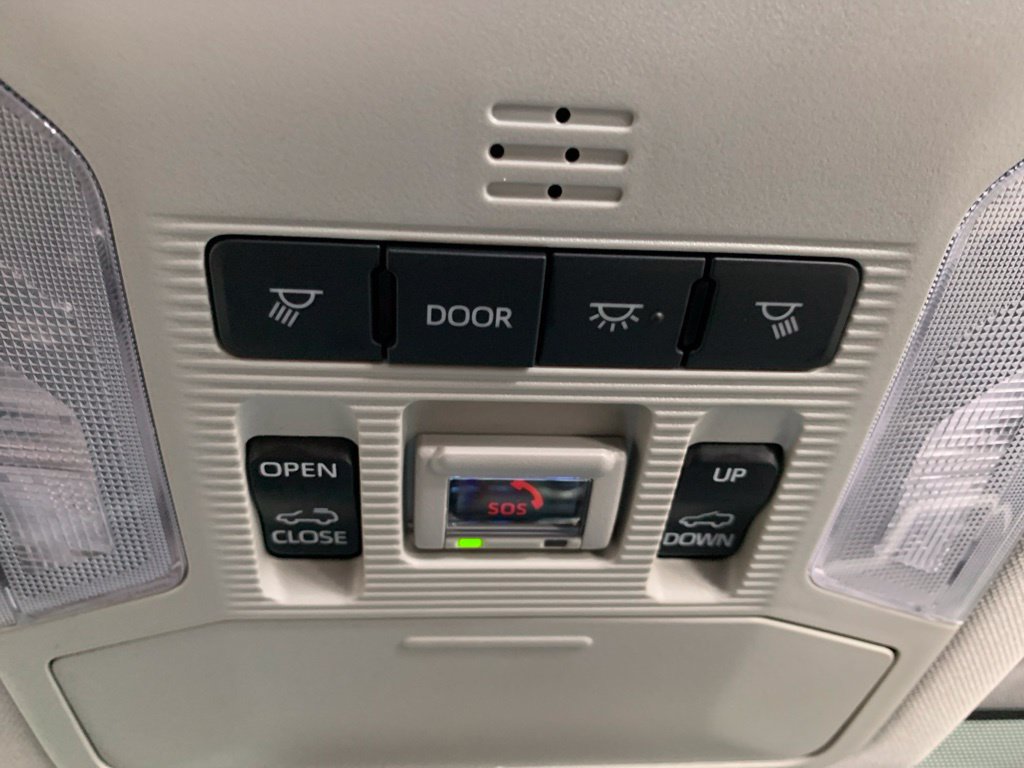 Used 2024 Toyota RAV4 Limited FWD image 27