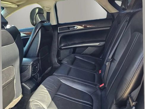 Used 2016 Lincoln MKZ w/ Equipment Group 300A Reserve FWD image 15