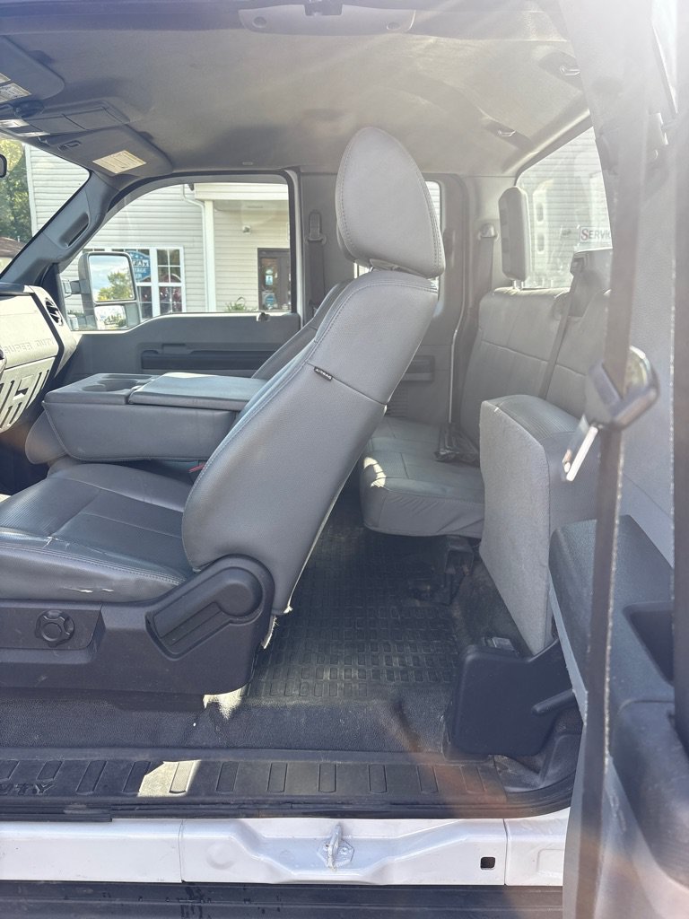 Used 2011 Ford F250 XL AWD/4WD image 10