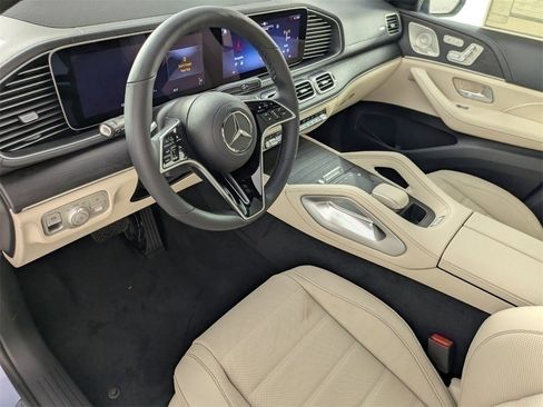 New 2026 Mercedes-Benz GLE 450 4MATIC Coupe image 7