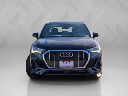 New 2025 Audi Q3 2.0T Premium image 2