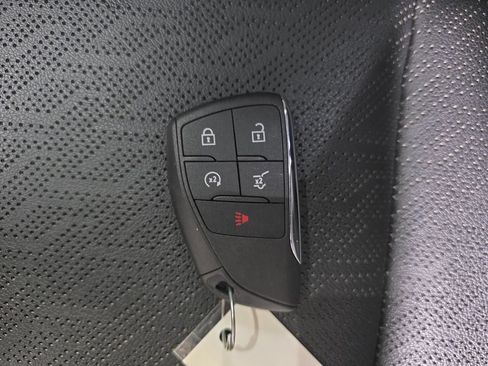 Used 2025 Chevrolet Equinox LT w/ Convenience Package II AWD/4WD image 35