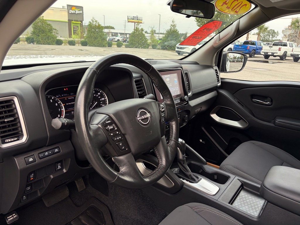Certified 2024 Nissan Frontier SV w/ SV Convenience Package RWD image 15
