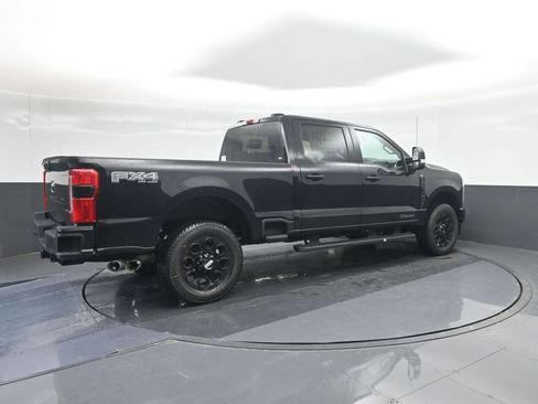 New 2026 Ford F250 Lariat w/ Black Appearance Package AWD/4WD image 15