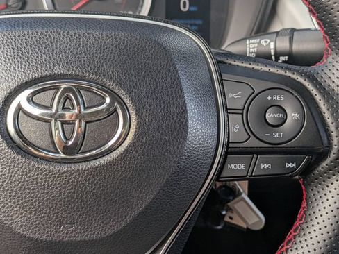 Used 2020 Toyota Corolla SE FWD image 20