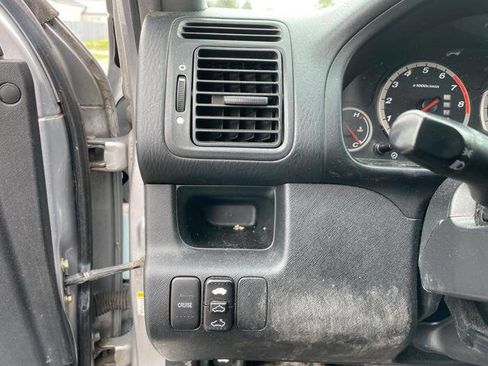 Used 2004 Honda CR-V EX image 34
