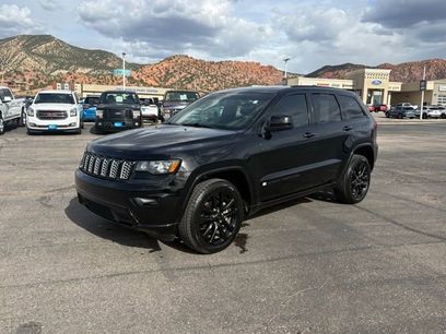 Used 2019 Jeep Grand Cherokee Altitude