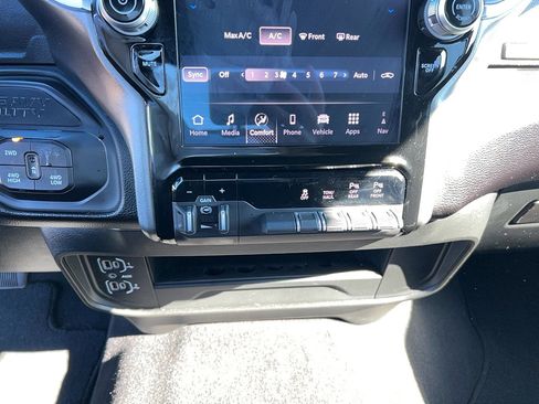 Used 2025 RAM 2500 Big Horn image 20