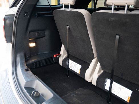 Used 2018 Ford Explorer 4WD image 17