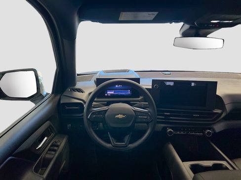 Used 2024 Chevrolet Silverado EV W/T AWD/4WD image 20