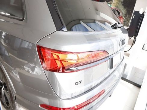 New 2026 Audi Q7 3.0T Premium Plus image 3