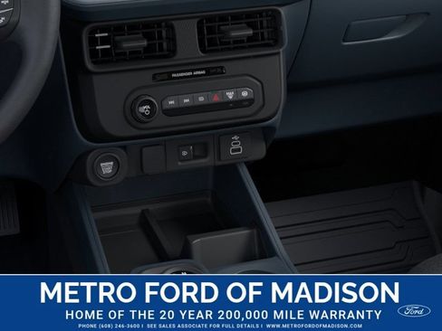New 2026 Ford Maverick XLT w/ Equipment Group 301A AWD/4WD image 17