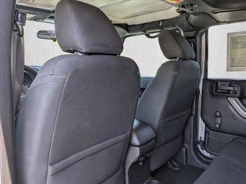 Used 2016 Jeep Wrangler Unlimited Sport AWD/4WD image 17