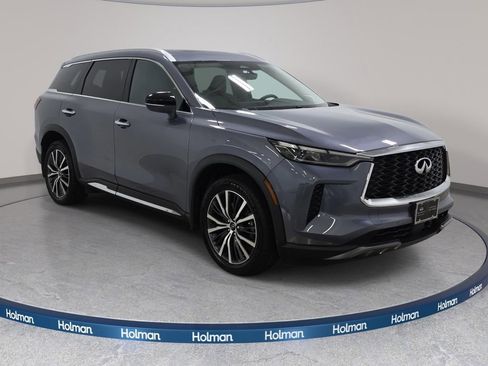 Certified 2023 INFINITI QX60 Sensory w/ Cargo Package AWD/4WD image 3