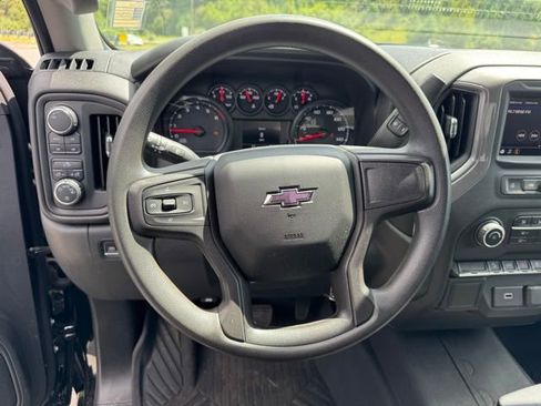 Used 2020 Chevrolet Silverado 1500 Custom Trail Boss w/ Custom Convenience Package image 3