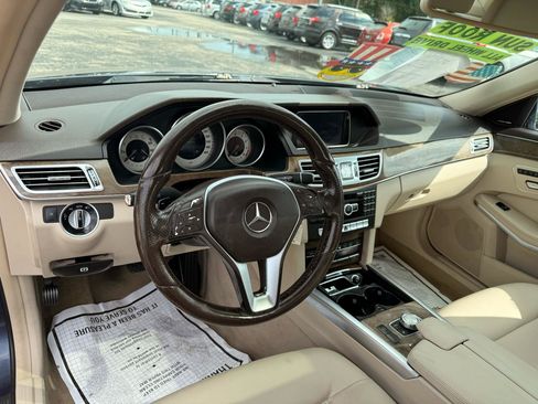Used 2014 Mercedes-Benz E 350 4MATIC image 10