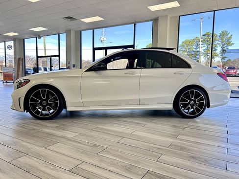 Used 2019 Mercedes-Benz C 300 Sedan image 4