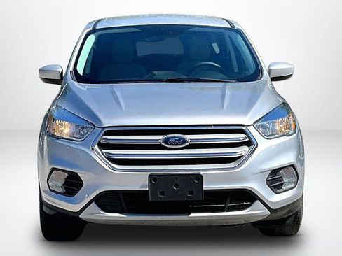 Used 2019 Ford Escape SE AWD/4WD image 2