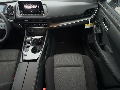 New 2026 Nissan Rogue SV image 17