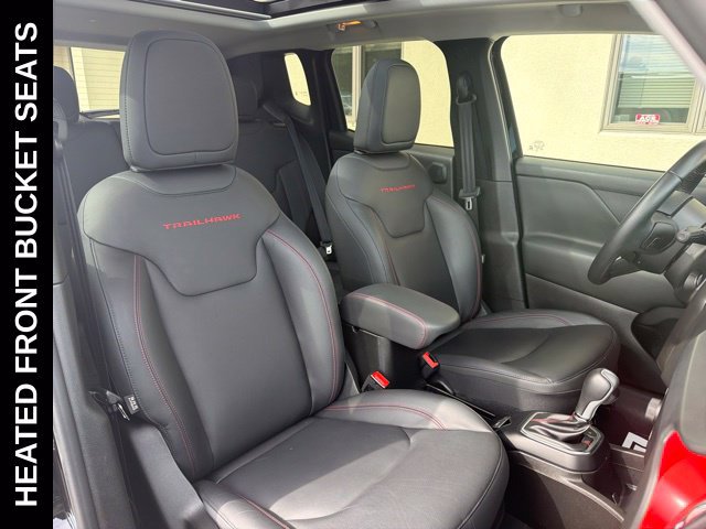 Certified 2023 Jeep Renegade Trailhawk w/ Sun/Sound Group AWD/4WD image 7