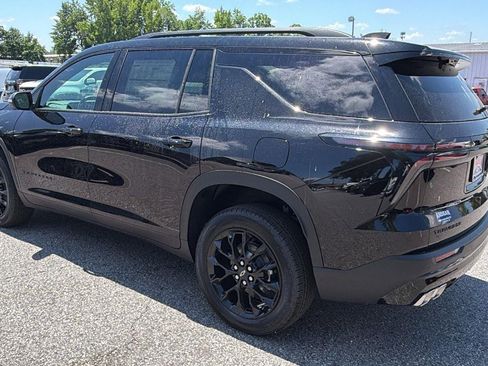 New 2026 Chevrolet Traverse LT w/ Midnight/Sport Edition FWD image 7