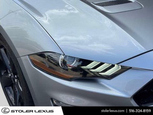 Used 2023 Ford Mustang GT Premium w/ Equipment Group 401A RWD image 4