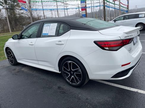 Used 2024 Nissan Sentra SR image 4