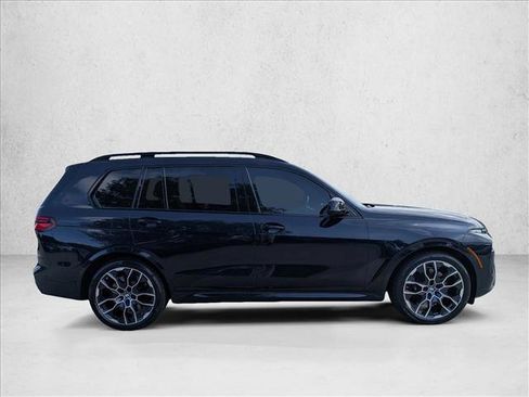 Used 2025 BMW X7 M60i w/ Executive Package AWD/4WD image 4
