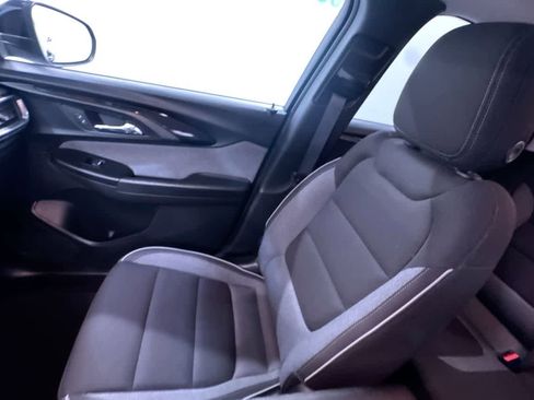 Used 2021 Chevrolet TrailBlazer LT w/ Convenience Package image 33