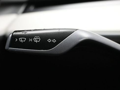 Used 2022 Tesla Model 3 Long Range AWD/4WD image 19