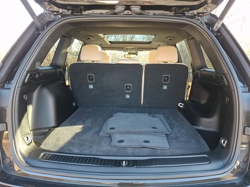 Certified 2023 Jeep Grand Cherokee Limited image 30