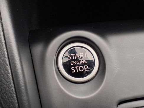 Certified 2025 Nissan Kicks Play S image 10