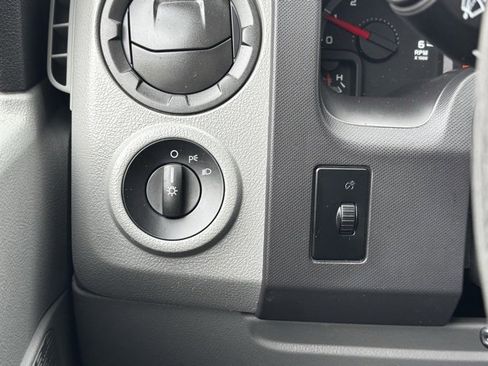 Used 2012 Ford E-250 and Econoline 250 image 17
