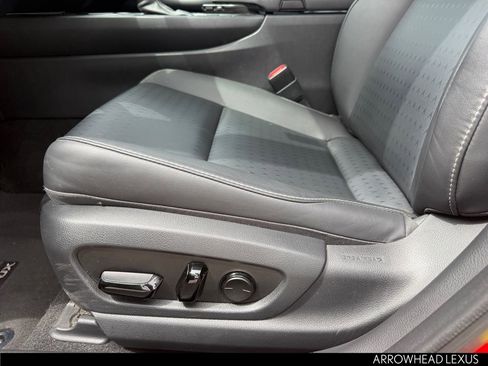 Used 2021 Lexus UX 200 w/ Accessory Package (Z1) FWD image 12