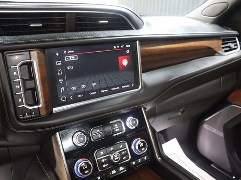 Used 2023 GMC Yukon Denali Ultimate AWD/4WD image 60