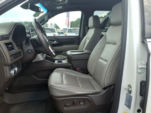 Used 2021 GMC Yukon SLT w/ SLT Premium Package RWD image 20
