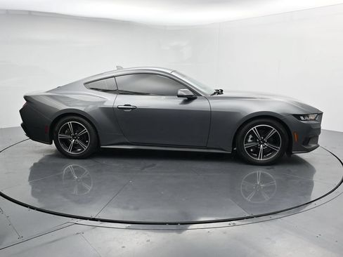 Used 2024 Ford Mustang Coupe RWD image 9