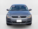 Used 2013 Volkswagen Jetta SE image 2