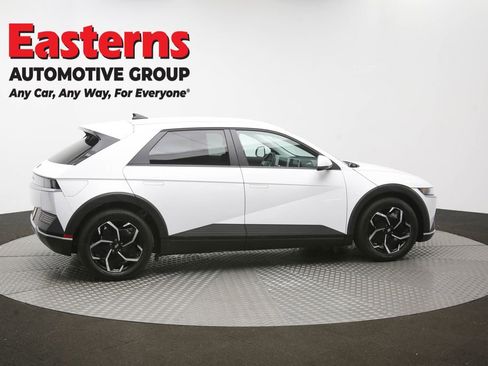 Used 2024 Hyundai Ioniq 5 SE RWD image 40