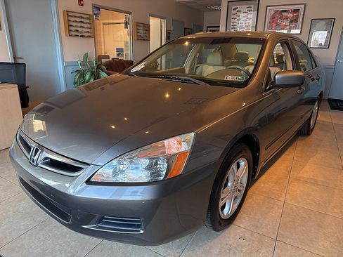 Used 2007 Honda Accord EX-L image 9