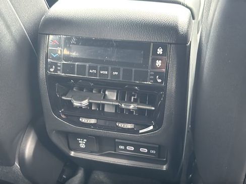 New 2026 Jeep Grand Cherokee L Limited image 42