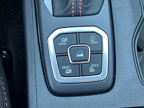 New 2026 Nissan Frontier PRO-4X w/ Pro-4x Convenience Package image 31