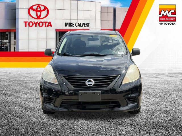 Used 2014 Nissan Versa S Plus FWD image 3
